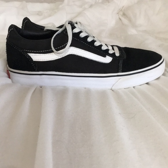 Vans Shoes - Black old skool Vans